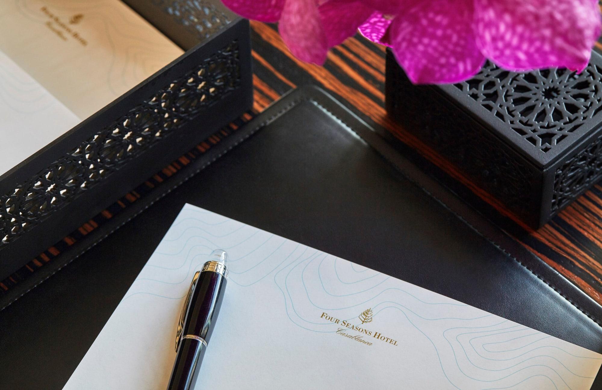 Four Seasons Hotel Casablanca Ngoại thất bức ảnh Stationery